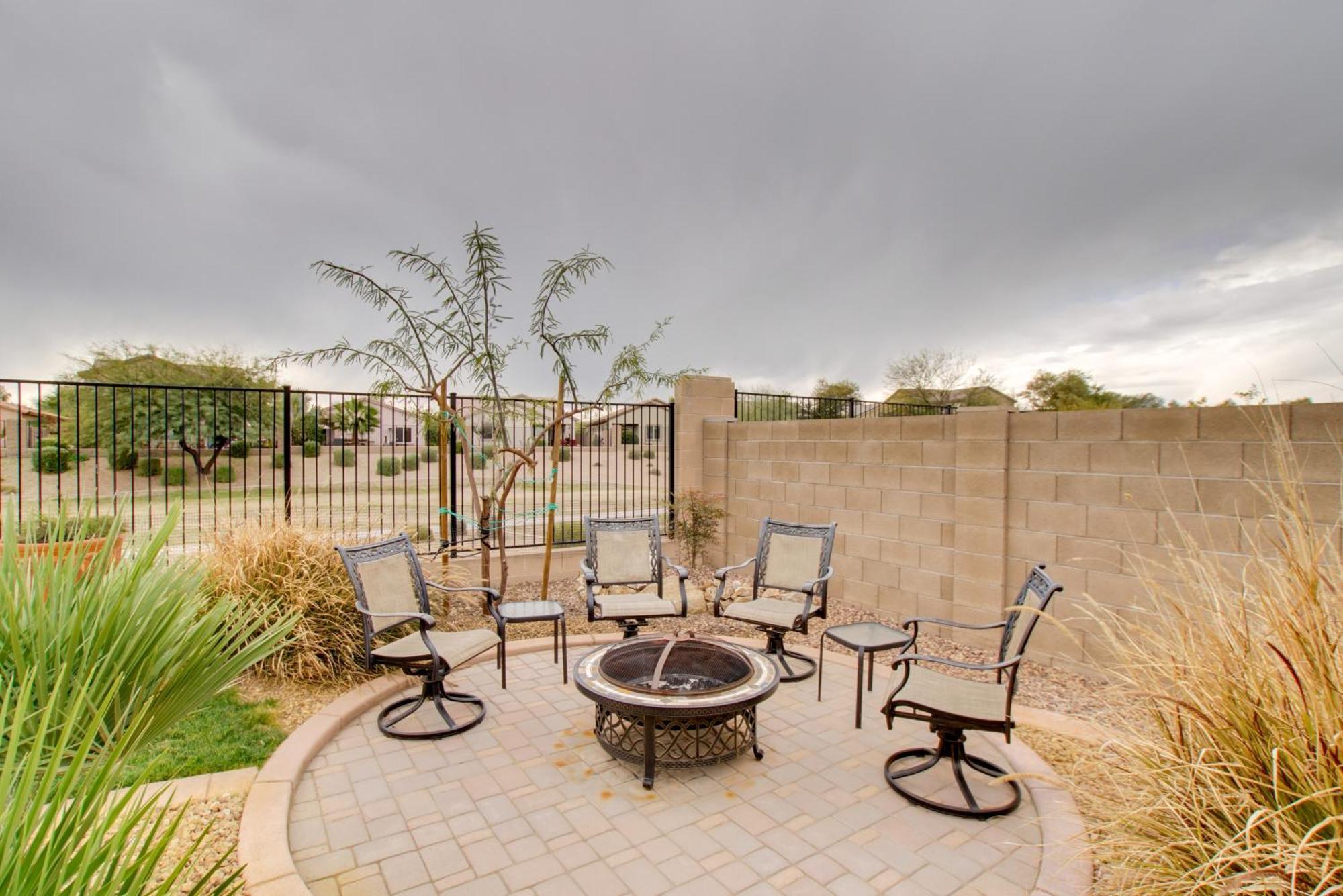 San Tan Mountain Escape With Patio And Pool Access! Villa Magma Exterior photo
